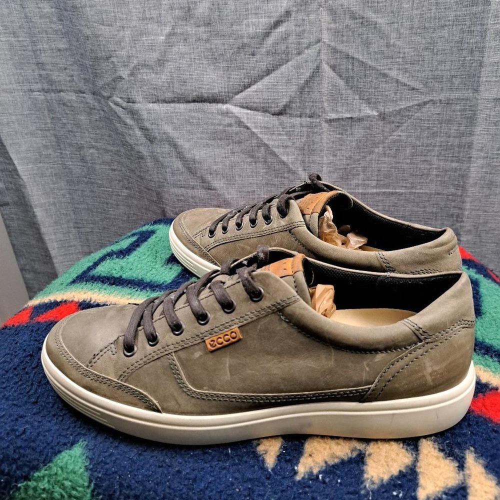 %Man's Sneakers & Athletic Shoes ECCO Sneaker US 11 / D2